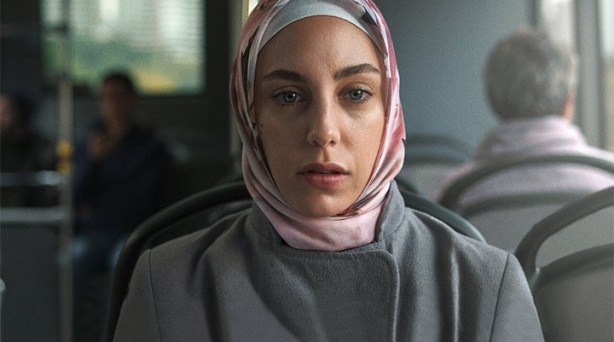 Foto - Halk TV, Netflix’in tartışmalı 'Bir Başkadır' adlı dizisine tepki gösterdi! İpin ucu kendilerine dokununca...