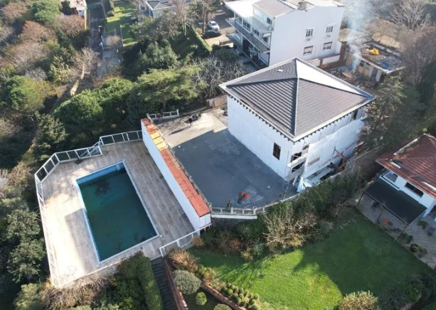 Foto - Halk TV'nin patronu Cafer Mahiroğlu kanun tanımıyor! Kaçak büyüyor İBB seyrediyor