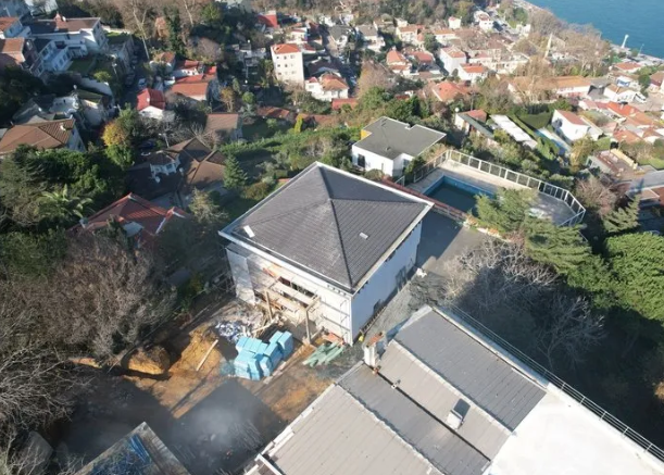 Foto - Halk TV'nin patronu Cafer Mahiroğlu kanun tanımıyor! Kaçak büyüyor İBB seyrediyor