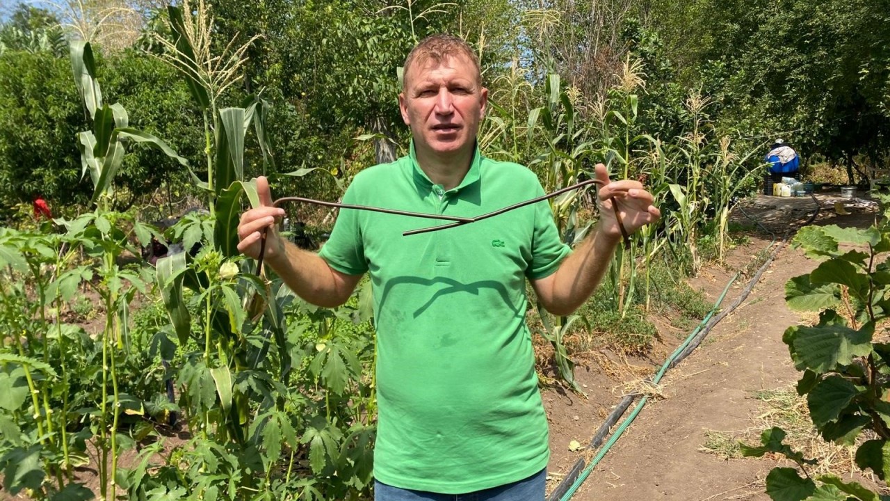 Foto - Halk 'yağmurun yağması bombayla engelleniyor' diyerek ayağa kalktı: Dua sırasında o şok ses duyuldu