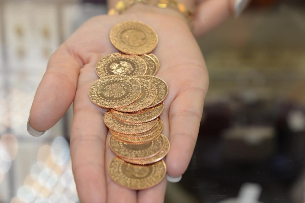 Foto - Haluk Özdil, bayram öncesi kuyumcuya koşturacak: Her an yaşanabilir, bu olursa gram altın 4 bin lira olacak