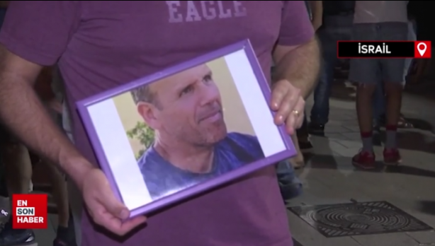 Foto - Hamas'ın esir aldığı İsrailli sivillerin aileleri Netanyahu'nun istifasını istedi