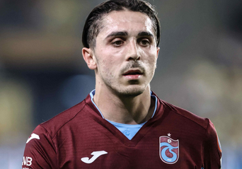 Foto - Hami Mandıralı milli futbolcuya ateş püskürdü! Tepkiler dinmiyor! Haddini bileceksin haddini…