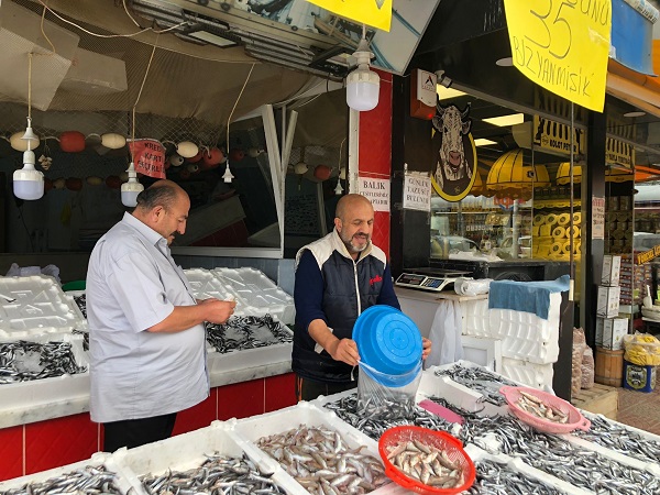 Foto - Hamsi sudan ucuza satıldı! 