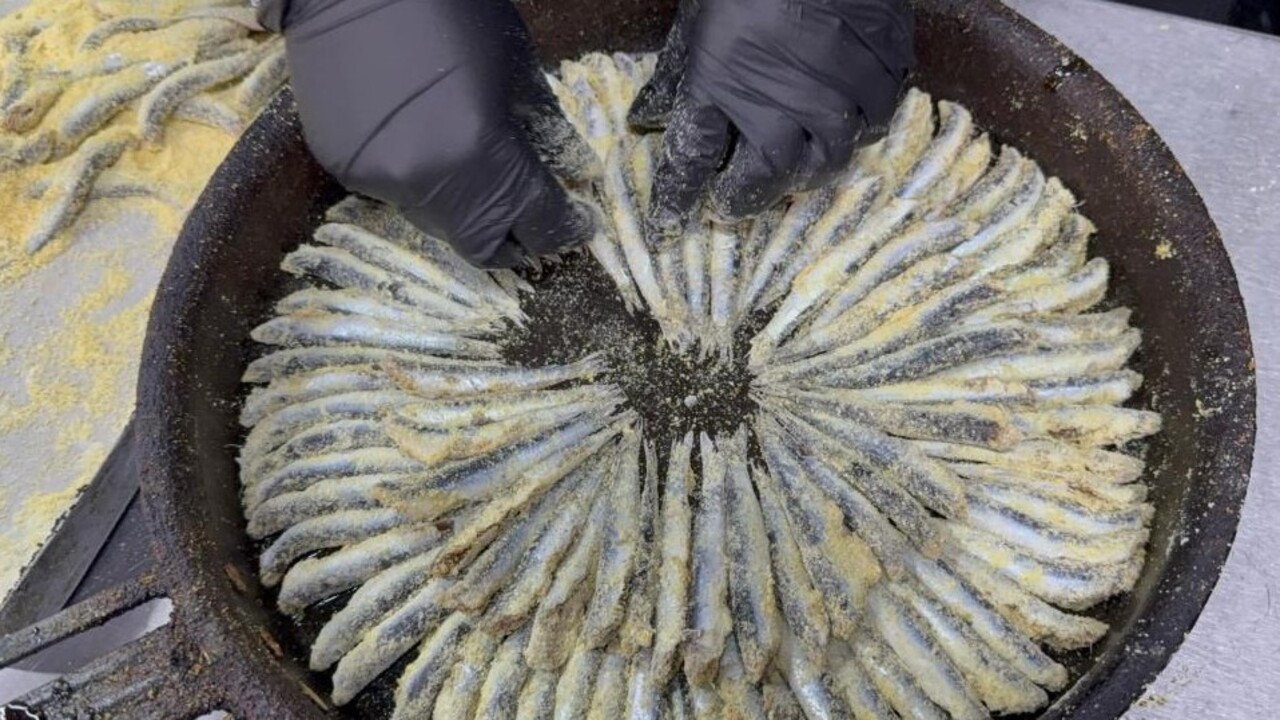 Hamsinin lezzetini arttıran tarif! Ustası pişirme tüyoları verdi