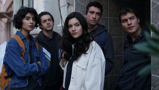 Foto - Hangi diziler var? Final kararı alarak yeni sezonda ekranda olmayacak olan diziler! İddia edilenler