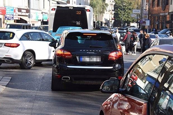 Foto - Hangi futbolcu, hangi otomobili kullanıyor?