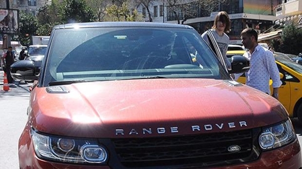 Hangi futbolcu, hangi otomobili kullanıyor?