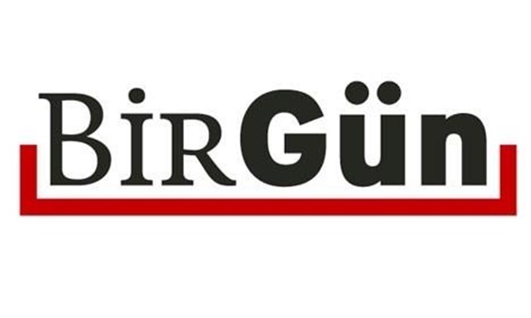 Foto - Hangi gazete kime ait?