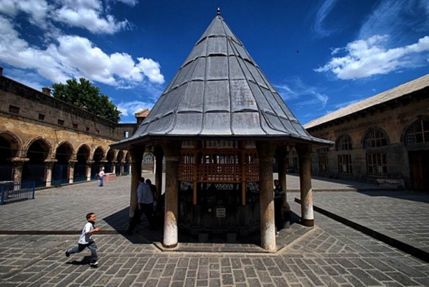 Foto - Hangi ilde kaç tane cami var ?