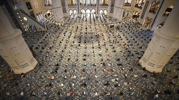 Foto - Hangi ilde saat kaçta! İşte il il bayram namazı vakitleri