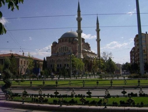 Foto - Hangi şehirde kaç cami var?