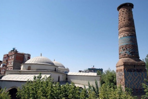 Foto - Hangi şehirde kaç cami var?