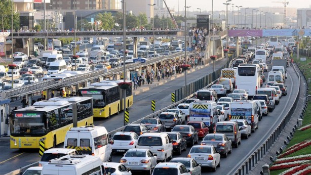 Hangi şehirde ne kadar araba var? İstanbul’daki araç sayısı şaşırttı…