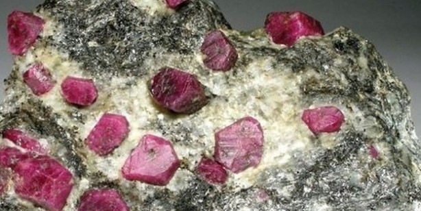 Hangi taş neye iyi geliyor? İşte doğal taşlar ve özellikleri