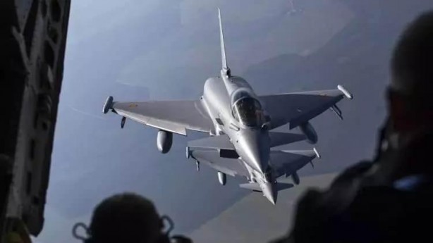 Foto - Hangi ülkenin kaç tane savaş uçağı var? İşte Türkiye'nin sıralamadaki yeri
