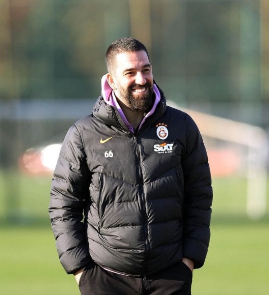 Foto - Hangi ünlü hangi partiye oy verecek?