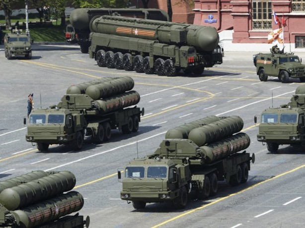 Foto - Hangisi daha iyi? S-400 mü? Patriot mu?