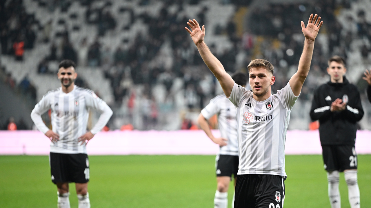 Foto - Hani derler ya; Ölmüş eşek kurttan korkmazmış! Böylesi bir durum işte Beşiktaş’ın düştüğü hal resmen!