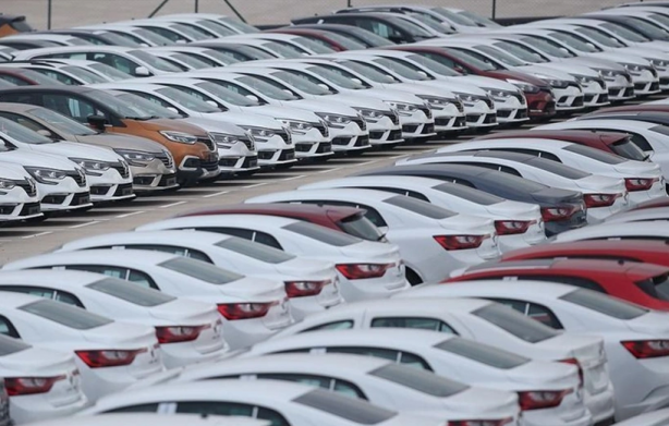 Foto - Hani yanmış, bitmiş, ölmüştük! Otomobil satışlarında büyük rekor