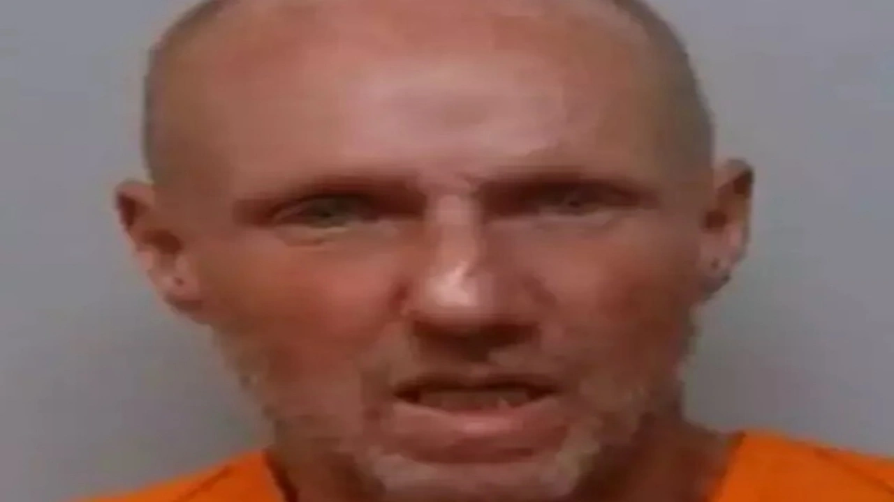 Foto - Hapishane girişinde fark edildi! Midesinden devasa termos çıktı