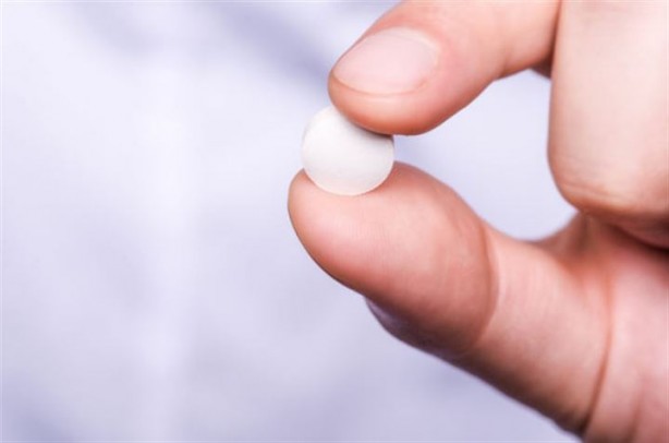 Foto - Hapları kırıp içmek öldürebilir!