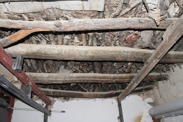 Foto - Harabe evin dönüşümü! Depremden korkusu bakın ne yaptırdı