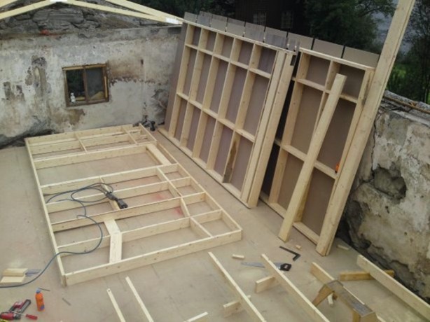 Foto - Harabeye dönen ahırın inanılmaz değişimi