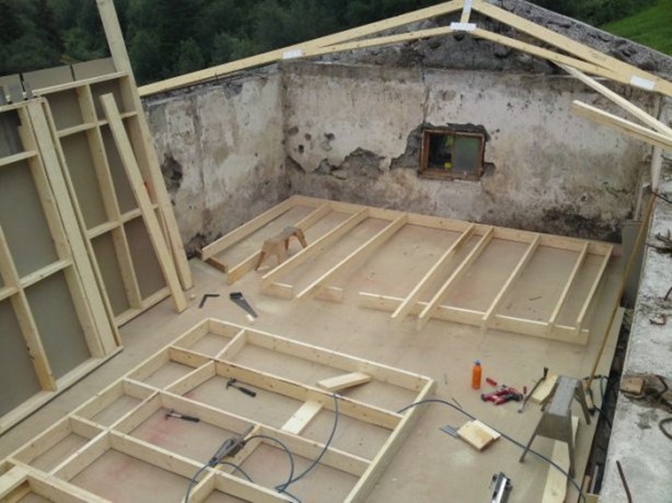 Foto - Harabeye dönen ahırın inanılmaz değişimi