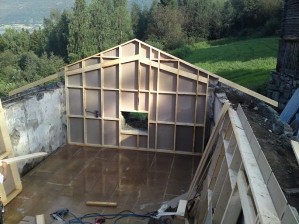 Foto - Harabeye dönen ahırın inanılmaz değişimi