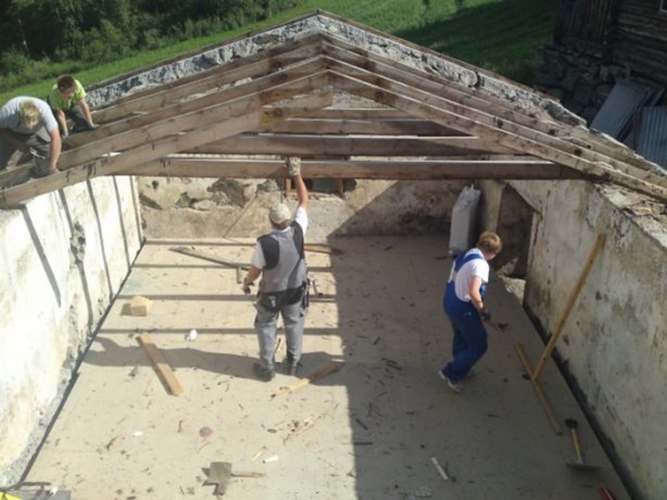 Foto - Harabeye dönen ahırın inanılmaz değişimi