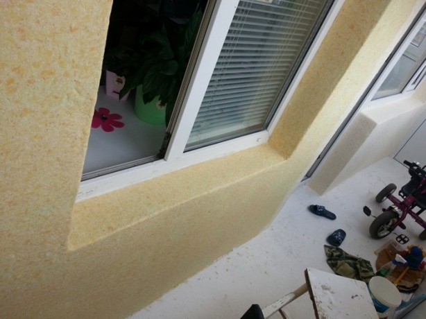 Foto - Harabeye dönmüş balkonun son haline çok şaşıracaksınız!