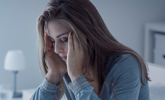 Harika bir gece uykusu: Eğer evinizde varsa iflas eden uyku düzenine karşı kullanın! Uyumak çok kolay! 6 sır