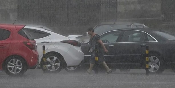 Foto - Haritalı hava durumu raporu paylaşıldı: Meteoroloji'den birçok il için kar ve sağanak uyarısı!
