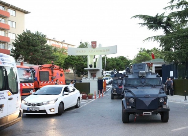  Harp Akademileri'ne operasyon