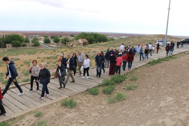 Foto - Harran'da turizm yoğunluğu