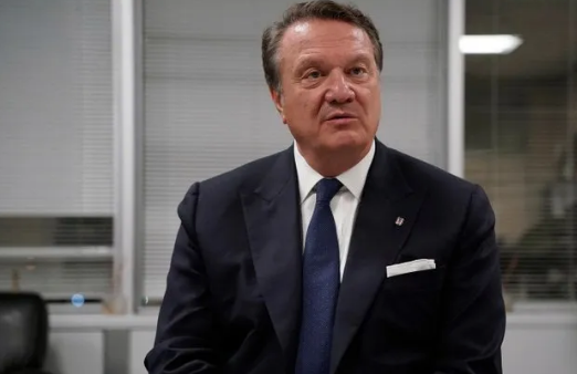 Hasan Arat şok haberi verdi! Maalesef o yıldız ile ilgili gelişmeyi de duyurdu...