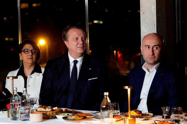 Foto - Hasan Arat: Yönetimler, denetlenebilir hale geldiğinde Türk futbolu kurtulabilir... Tüm Türkiye’ye Semih Kılıçsoy uyarısı!