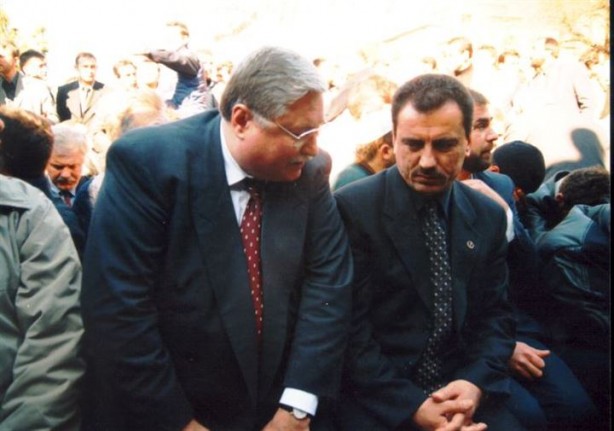 Foto - Fotoğraflarla Hasan Celal Güzel
