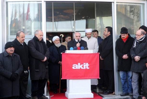 Foto - Hasan Karakaya ağabeyimiz son yolculuğuna uğurlandı