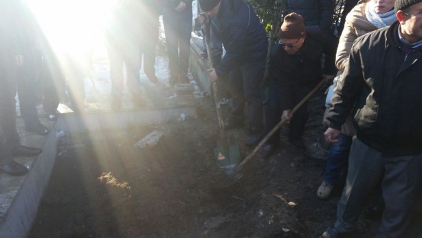 Foto - Hasan Karakaya ağabeyimiz son yolculuğuna uğurlandı