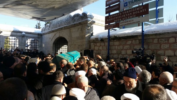 Foto - Hasan Karakaya ağabeyimiz son yolculuğuna uğurlandı