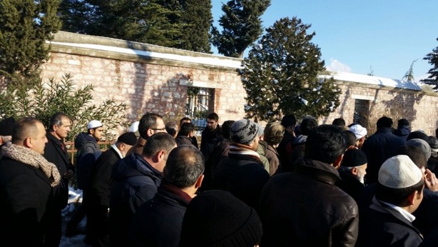 Foto - Hasan Karakaya ağabeyimiz son yolculuğuna uğurlandı