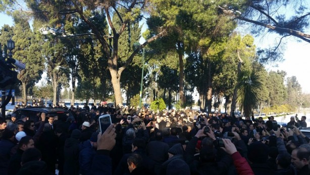 Foto - Hasan Karakaya ağabeyimiz son yolculuğuna uğurlandı