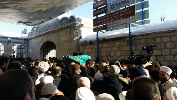 Foto - Hasan Karakaya ağabeyimiz son yolculuğuna uğurlandı