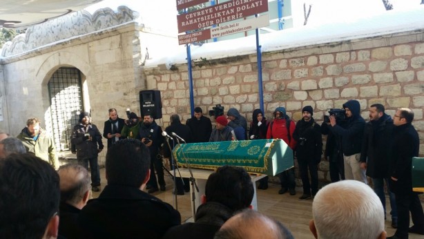 Foto - Hasan Karakaya ağabeyimiz son yolculuğuna uğurlandı