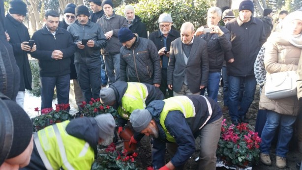Foto - Hasan Karakaya ağabeyimiz son yolculuğuna uğurlandı