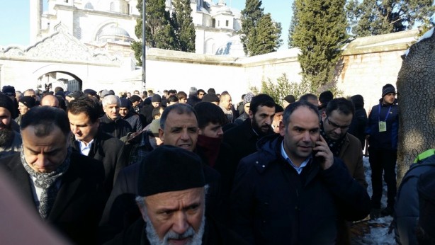 Foto - Hasan Karakaya ağabeyimiz son yolculuğuna uğurlandı