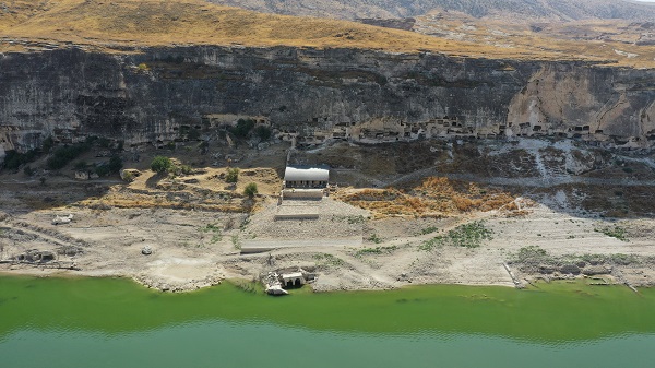 Foto - Hasankeyf'teki tarihi mağaralar hayran bırakıyor