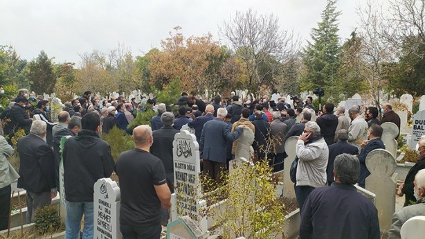 Foto - Haşim Bayram ebediyete uğurlandı